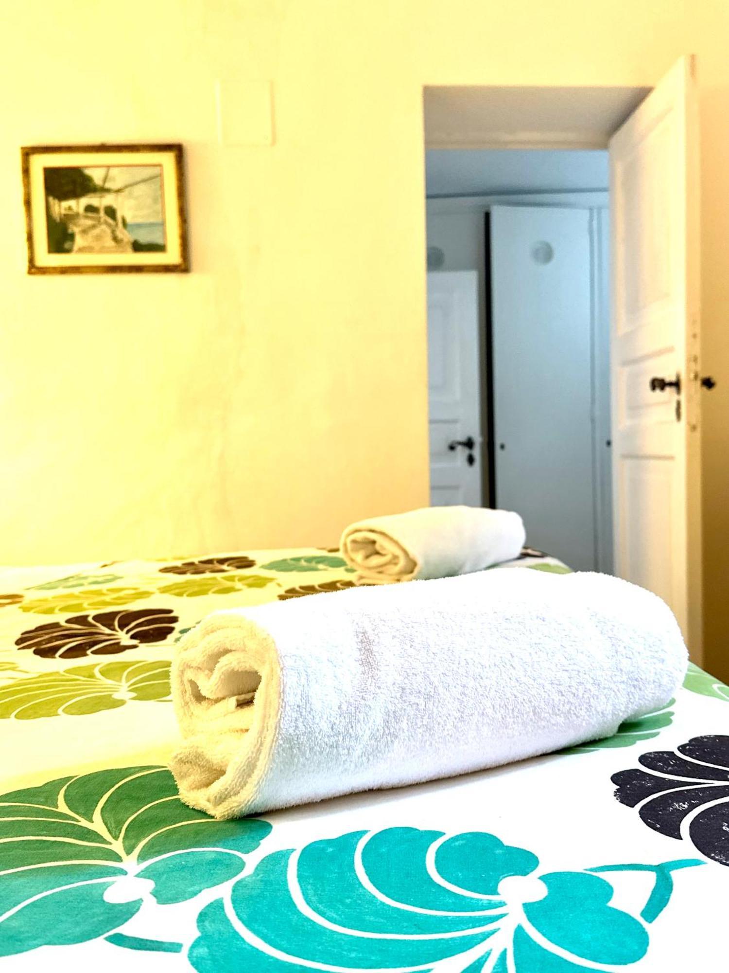 I Tre Soli Apartments By Caprirooms Екстериор снимка